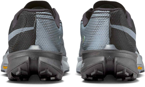 NIKE Trail-running Shoes Kiger 10 på