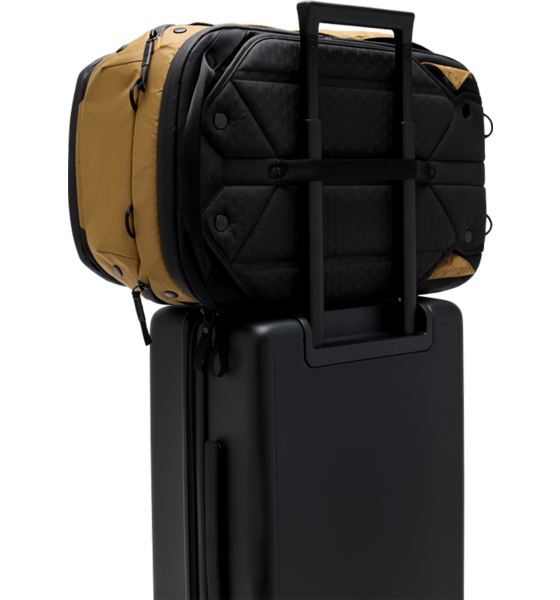PEAK DESIGN Travel Backpack 45l på