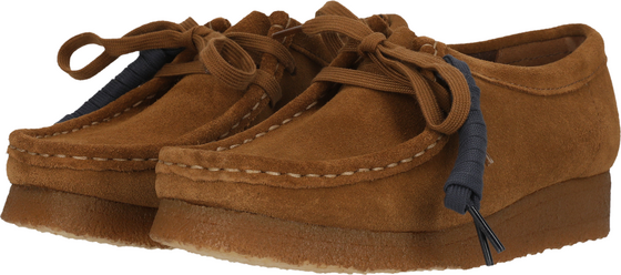 CLARKS ORIGINALS Wallabee Cola Mocka på