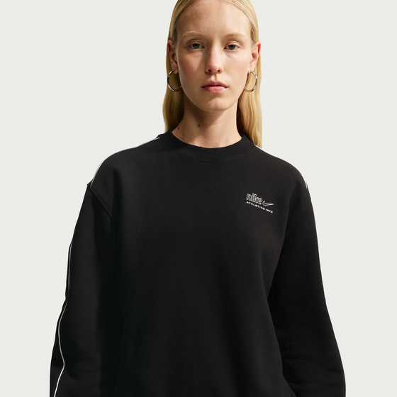 NIKE Women's Athletic Department" Crew" Studio Fleece Medium Weight 'graphic Pack' på
