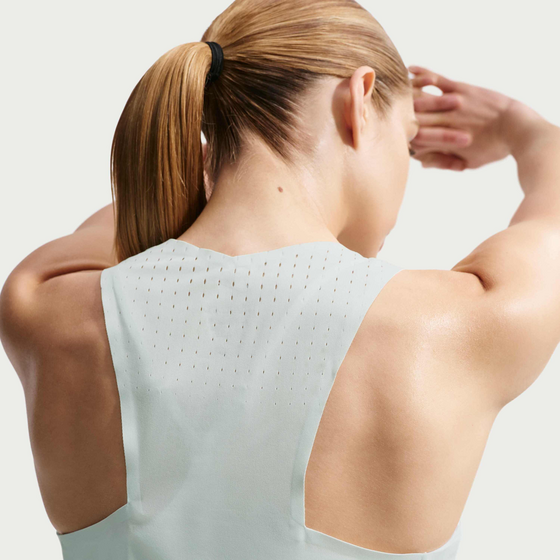 NIKE Women's Dri-fit Adv Running Vest Aeroswift på