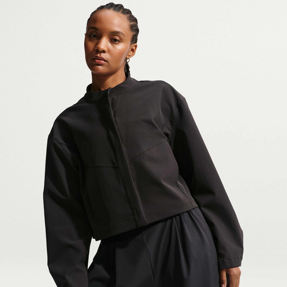NIKE Women's Dri-fit High-waisted Shorts 24.7 Perfectstretch på