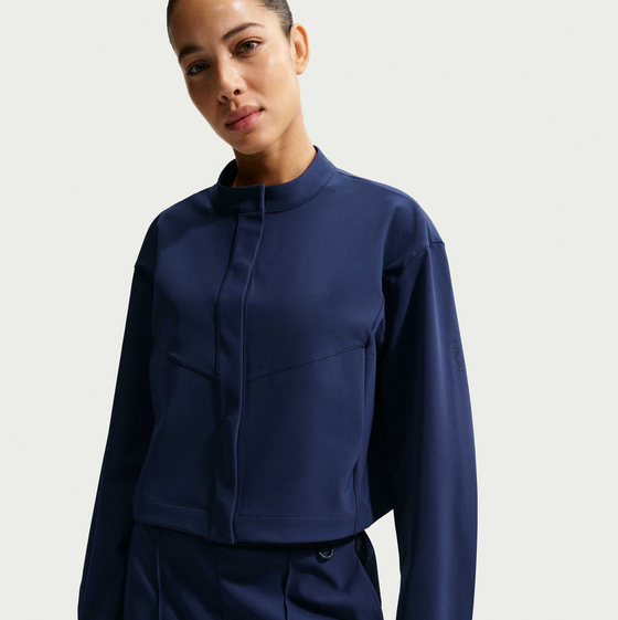 NIKE Women's Dri-fit Loose-fit Cropped Jacket 24.7 Perfectstretch på