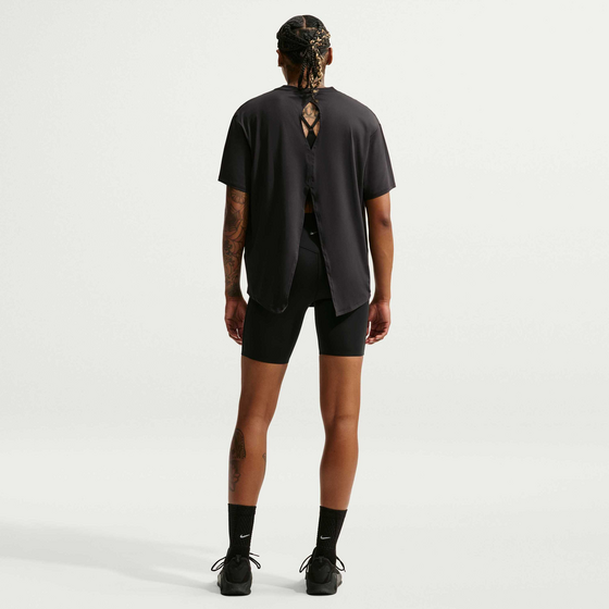 NIKE Women's Dri-fit Short-sleeve Top One på