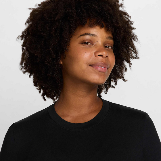 NIKE Women's Dri-fit Slim-fit Short-sleeve Top (maternity) (m) One på