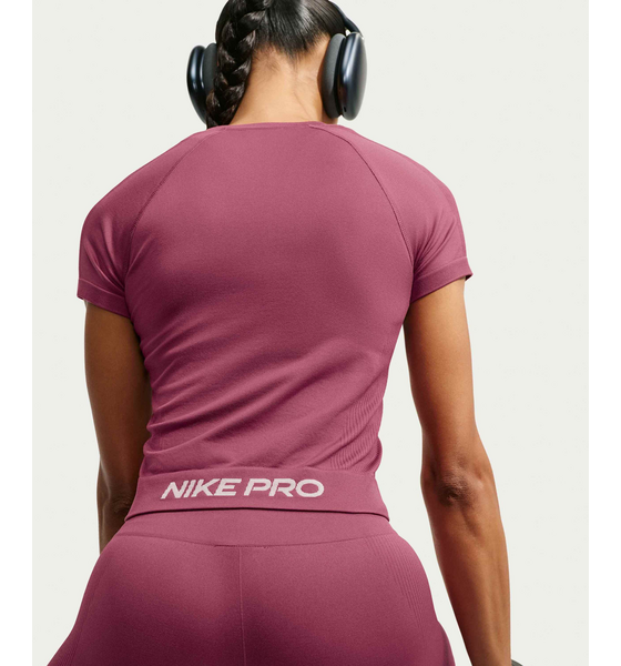 NIKE Women's Dri-fit T-shirt Pro Seamless på