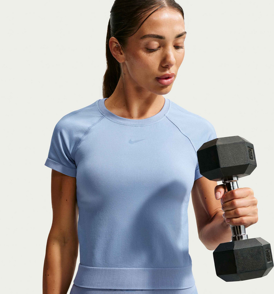 NIKE Women's Dri-fit T-shirt Pro Seamless på