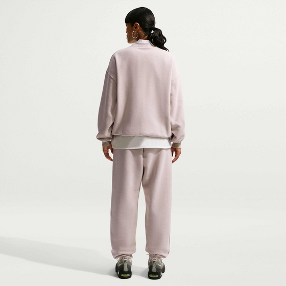 NIKE Women's High-rise Oversized Cuffed Trousers Studio Fleece Medium Weight på