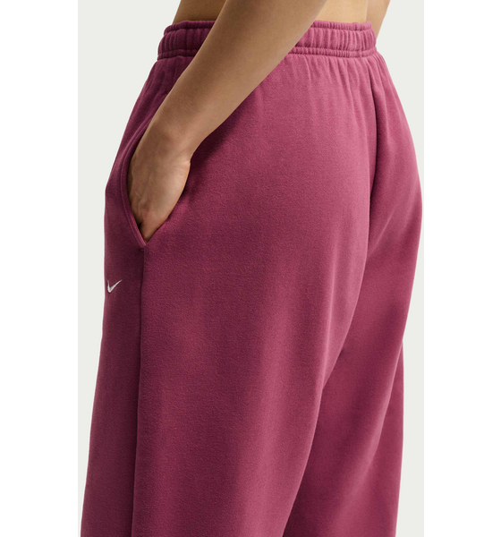 NIKE Women's High-rise Oversized Cuffed Trousers Studio Fleece Medium Weight på