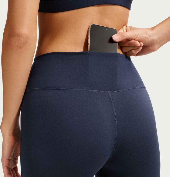 NIKE Women's High-waisted 7/8 Leggings One på