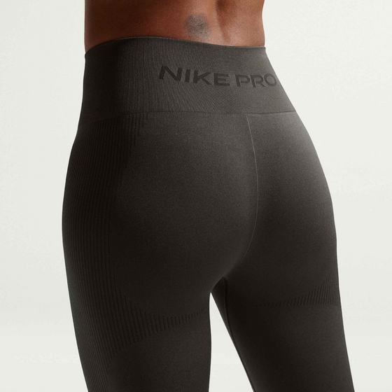 NIKE Women's High-waisted 7/8 Leggings Pro Seamless på