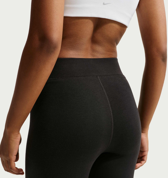 NIKE Women's High-waisted 7/8 Leggings Sportswear Classic på