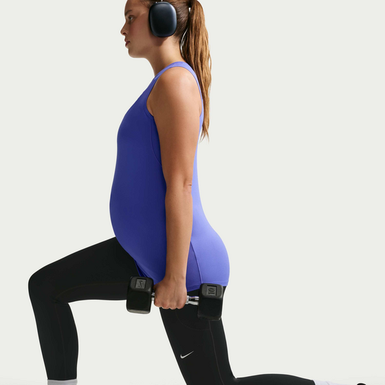 NIKE Women's High-waisted 7/8 Leggings With Pockets (maternity) (m) One på
