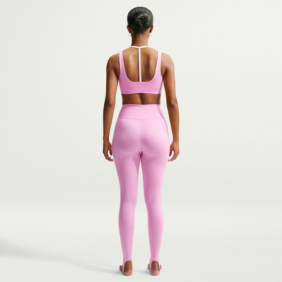 NIKE Women's High-waisted Full-length Stirrup Leggings One på