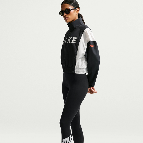 NIKE Women's High-waisted Graphic Leggings Sportswear Classics på