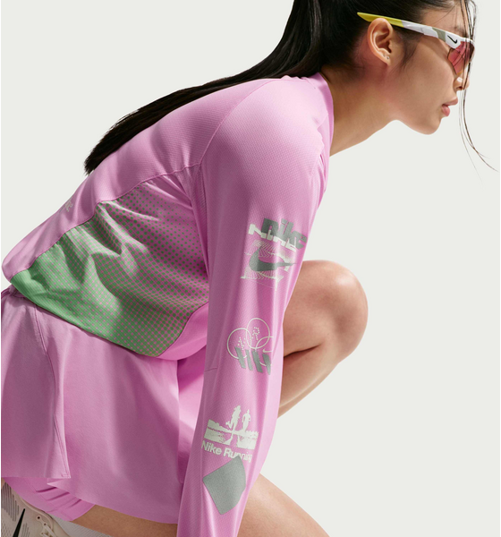 NIKE Women's Long-sleeve Running Top Swift på
