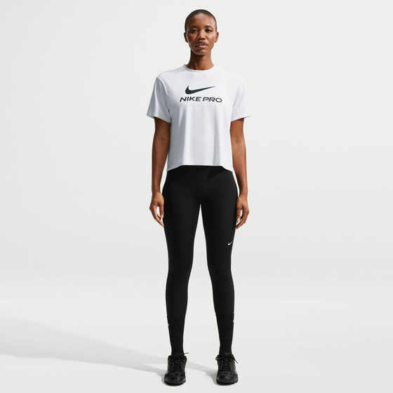 NIKE Women's Loose T-shirt Pro på