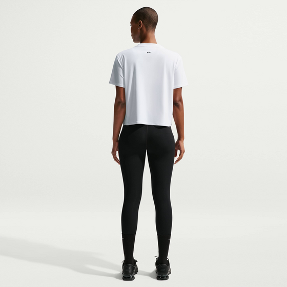 NIKE Women's Loose T-shirt Pro på