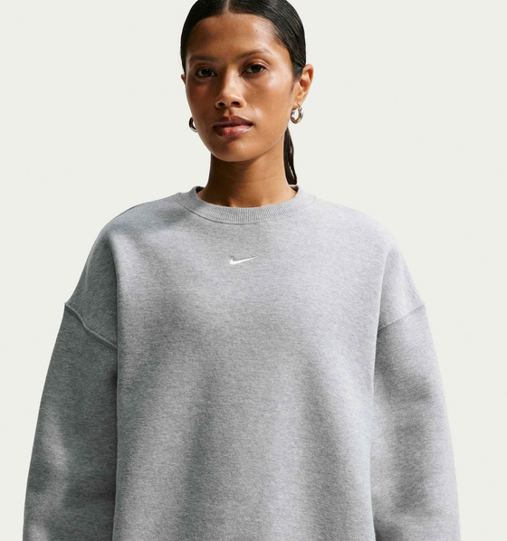 NIKE Women's Oversized Crew-neck Sweatshirt Studio Fleece Medium Weight på