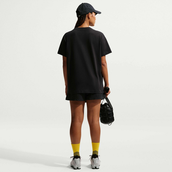 NIKE Women's Oversized T-shirt Sportswear Classic på