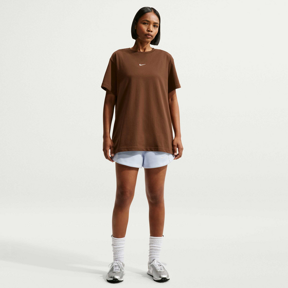 NIKE Women's Oversized T-shirt Sportswear Classic på