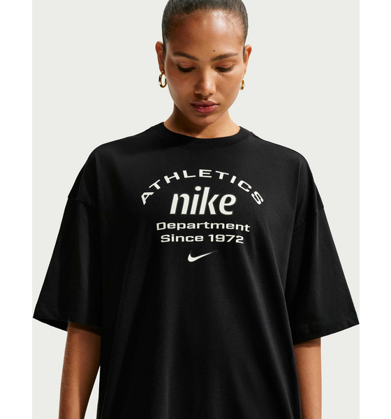 NIKE Women's Oversized T-shirt Sportswear på