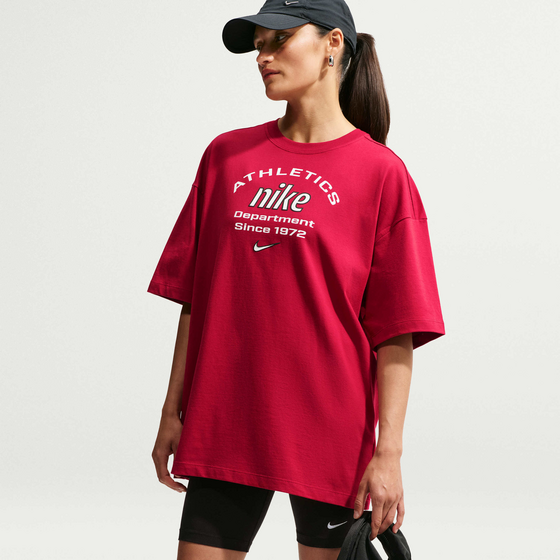 NIKE Women's Oversized T-shirt Sportswear på