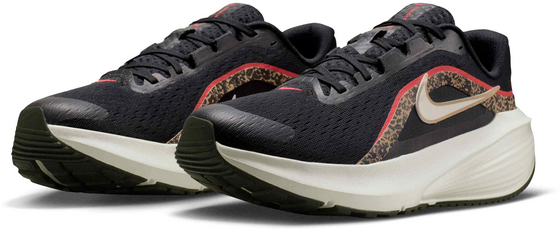 NIKE Women's Road Running Shoes Downshifter 14 på