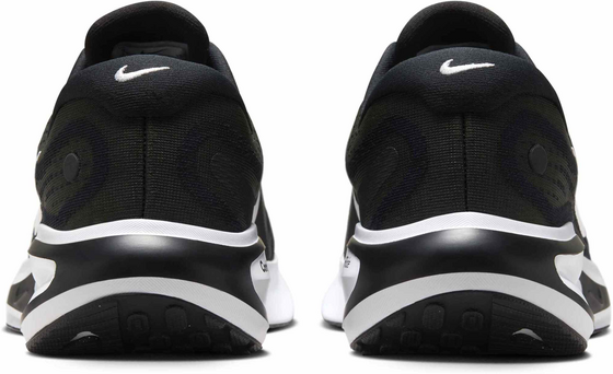 NIKE Women's Road Running Shoes Journey Run på