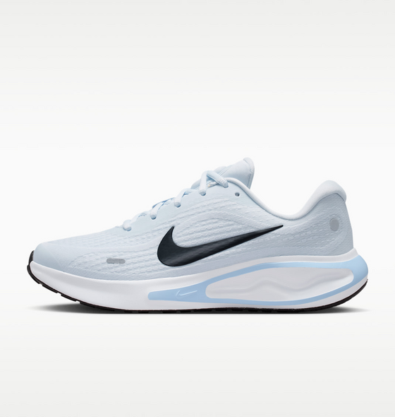 NIKE Women's Road Running Shoes Journey Run på
