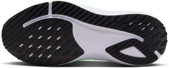 NIKE Women's Road Running Shoes Quest 7 på