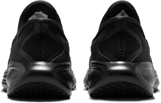 NIKE Women's Road Running Shoes Revolution 8 Easyon på