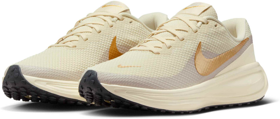 NIKE Women's Road Running Shoes Revolution 8 på