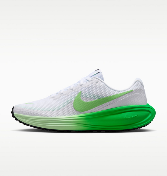 NIKE Women's Road Running Shoes Revolution 8 på