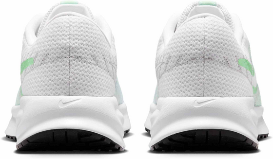 NIKE Women's Road Running Shoes Run Defy på