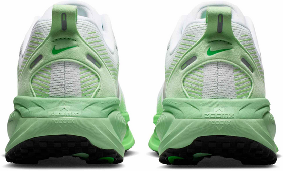 NIKE Women's Road Running Shoes Vomero 18 på