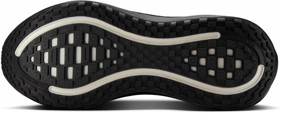 NIKE Women's Road Running Shoes Vomero Plus på