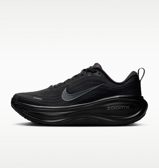 NIKE Women's Road Running Shoes Vomero Plus på