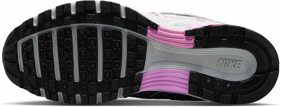 NIKE Women's Shoes P-6000 på