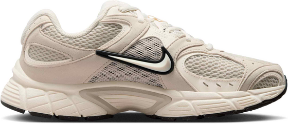 NIKE Women's Shoes V5 Rnr på