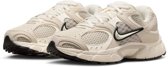 NIKE Women's Shoes V5 Rnr på