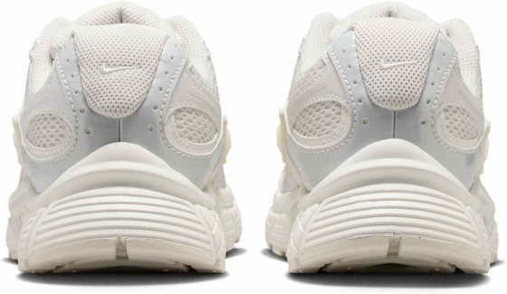 NIKE Women's Shoes V5 Rnr på