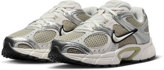 NIKE Women's Shoes With Reflective Design Accents V5 Rnr på