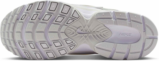 NIKE Women's Shoes With Reflective Design Accents V5 Rnr på