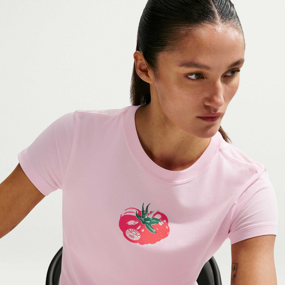 NIKE Women's Slim Mod-cropped T-shirt Sportswear Chill Knit på