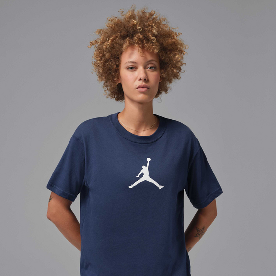 JORDAN Women's T-shirt Jordan på