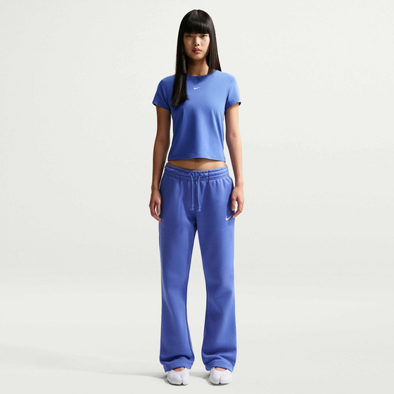 NIKE Women's T-shirt Sportswear Chill Knit på