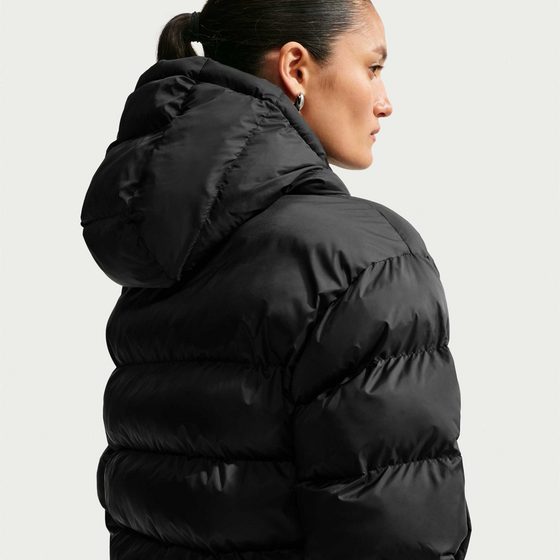 NIKE Women's Therma-fit Jacket Sportswear på