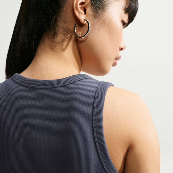 NIKE Women's Tight Ribbed Tank Top Sportswear på