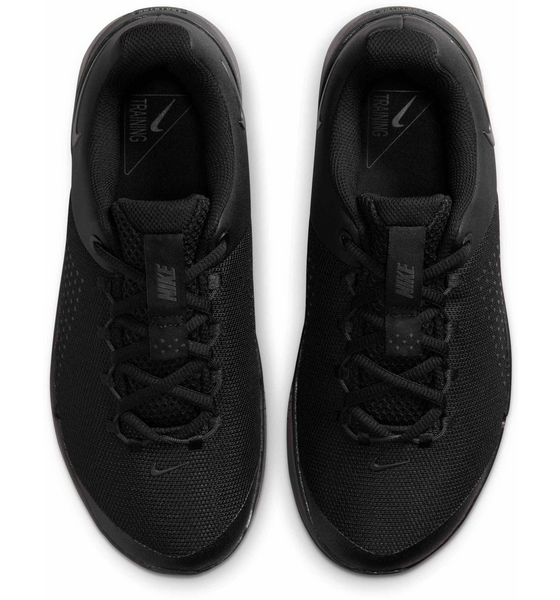 NIKE Women's Training Shoes Mc Trainer 4 på